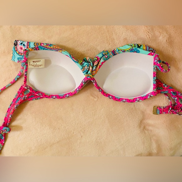 Pink Ruffle Bikini Large NWOT - Picture 2 of 3